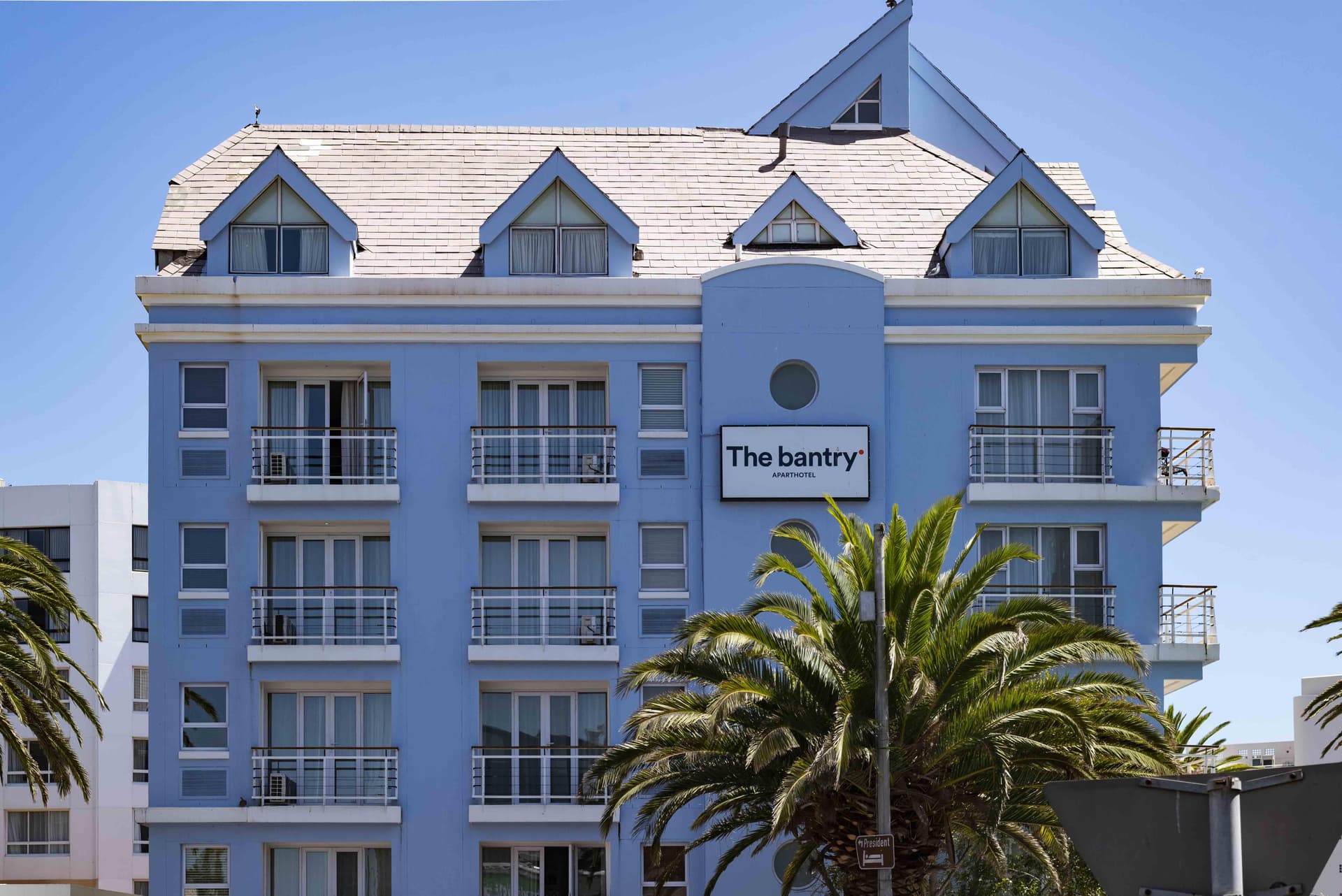 The Bantry Aparthotel