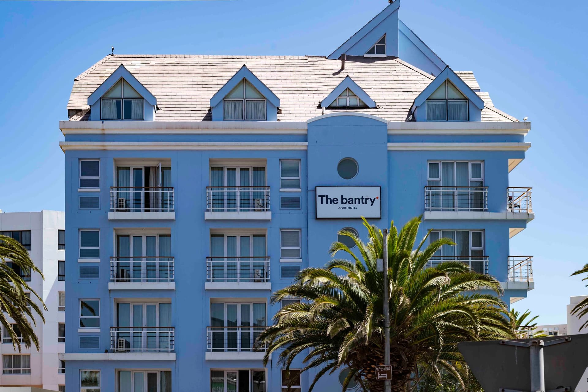 Bantry Bay Aparthotel