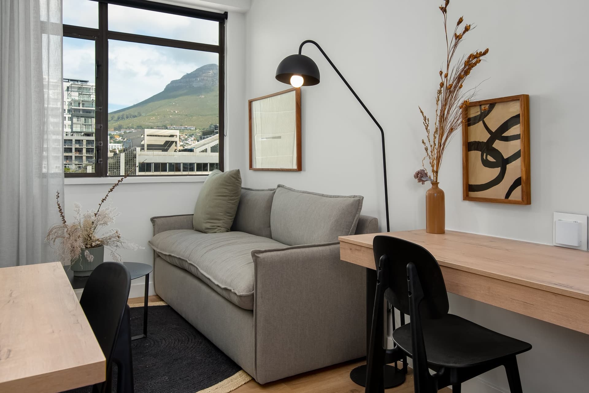 Main property image