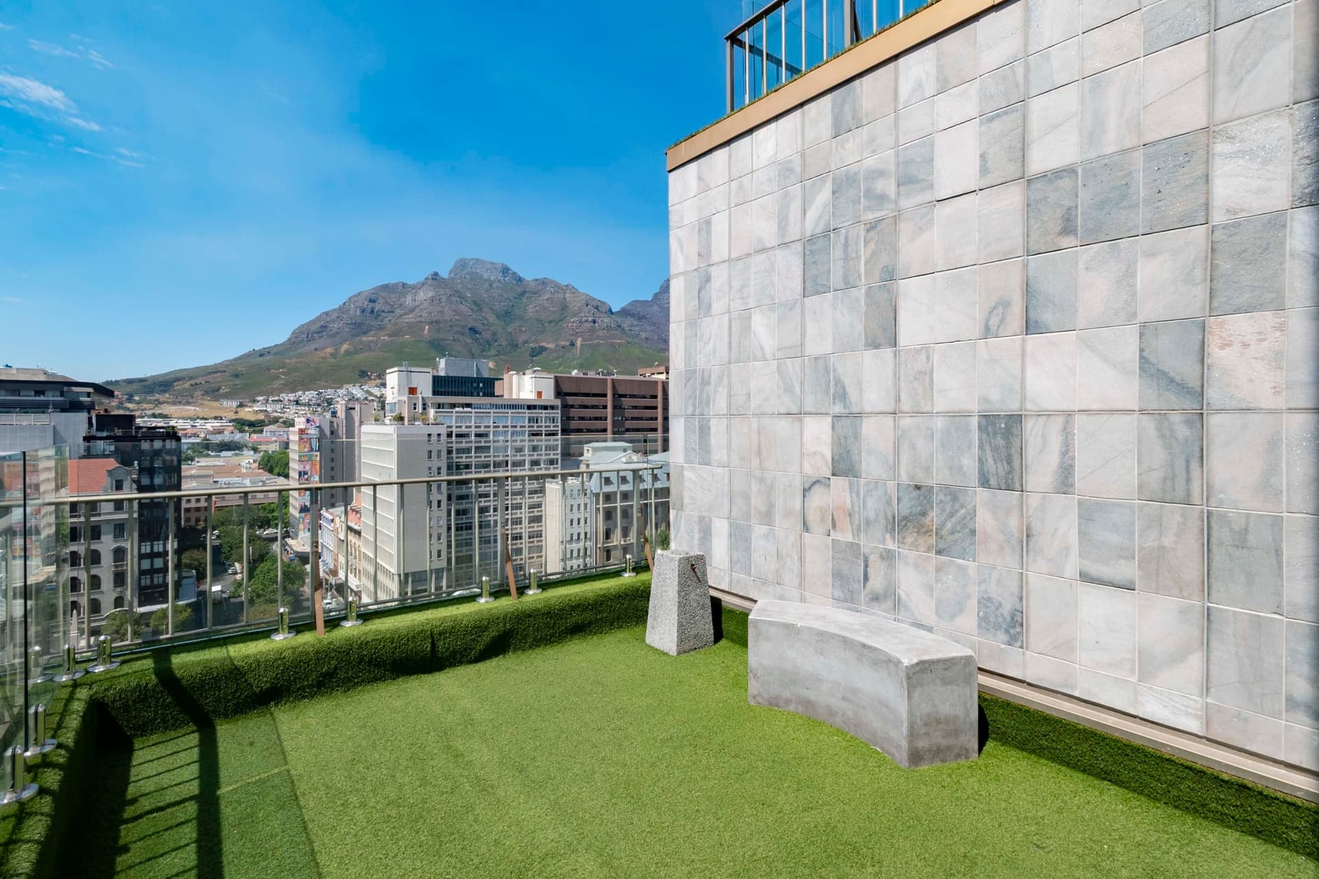 Habitat Aparthotel